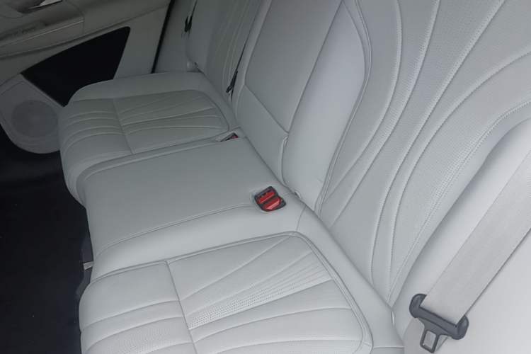 Used XPeng G9 2024 702 Max Left Rear Seat