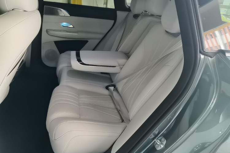 Used XPeng G9 2024 702 Max Left Rear Seat