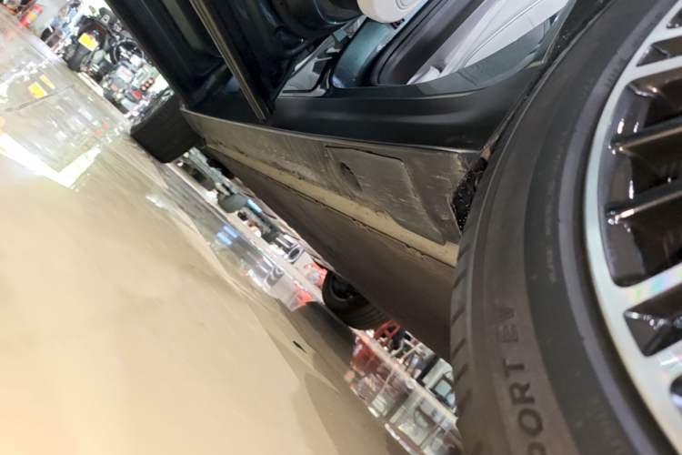 Used XPeng G9 2024 702 Max Left Side Sill