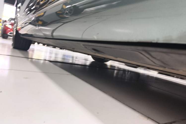 Used XPeng G9 2024 702 Max Left Side Sill