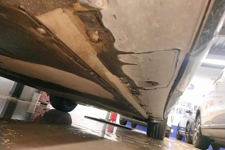 Used XPeng G9 2024 702 Pro Left Side Sill
