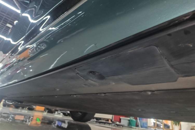Used XPeng G9 2024 570 Max Left Side Sill