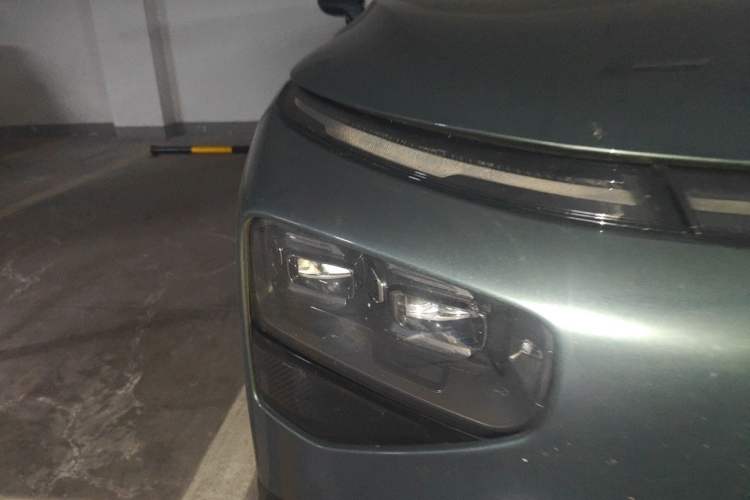 Used XPeng G9 2024 570 Pro Right Front Headlight
