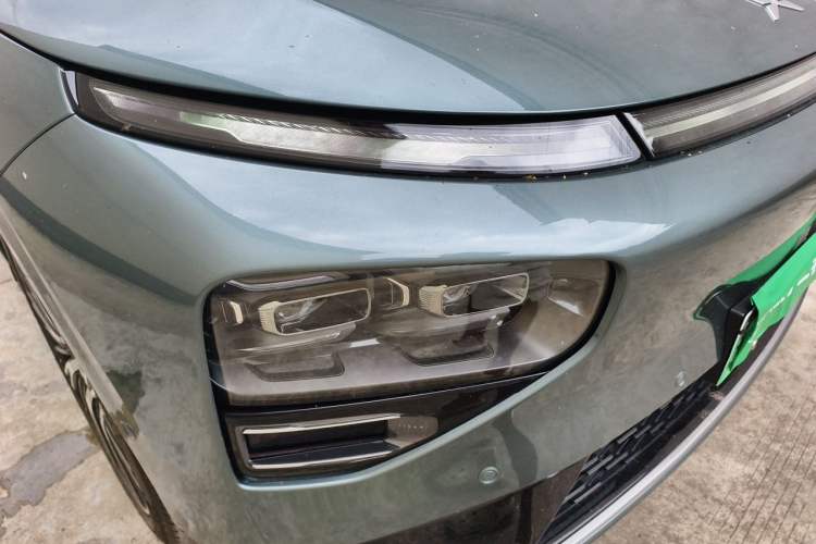 Used XPeng G9 2024 702 Max Right Front Headlight