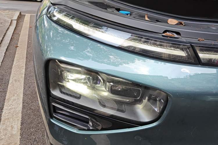 Used XPeng G9 2024 702 Max Right Front Headlight