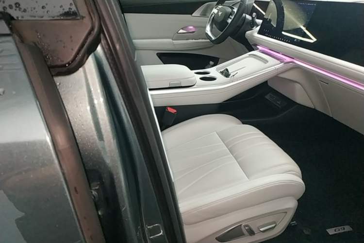 Used XPeng G9 2024 702 Pro Right Front Seat