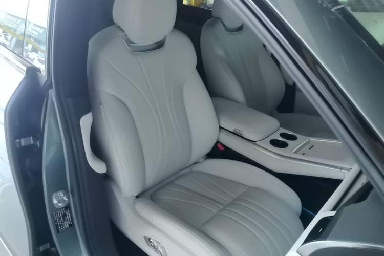 Used XPeng G9 2024 702 Max Right Front Seat