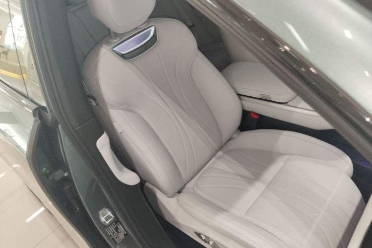 Used XPeng G9 2024 570 Max Right Front Seat