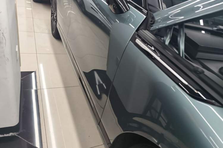 Used XPeng G9 2024 702 Max Right Side Sill