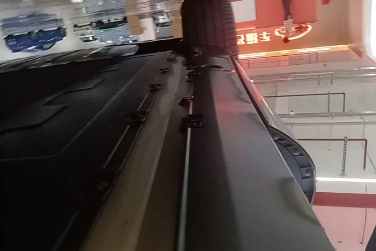 Used XPeng G9 2024 702 Max Right Side Sill