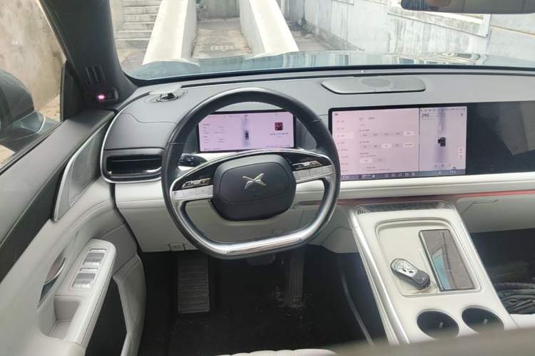 Used XPeng G9 2024 570 Max Steering Wheel