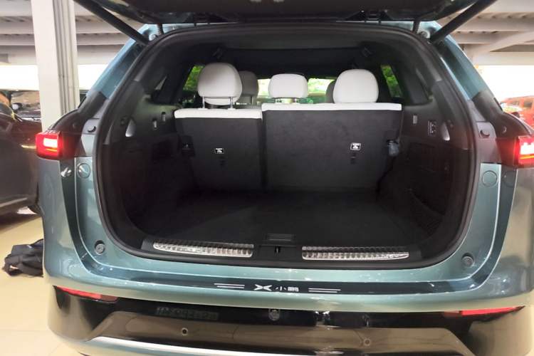Used XPeng G9 2024 702 Max Trunk
