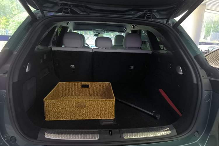Used XPeng G9 2024 702 Max Trunk
