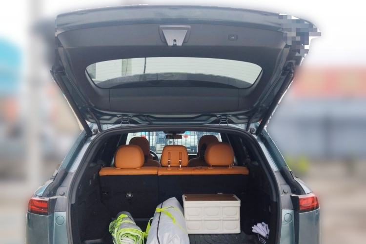Used XPeng G9 2024 570 Max Trunk