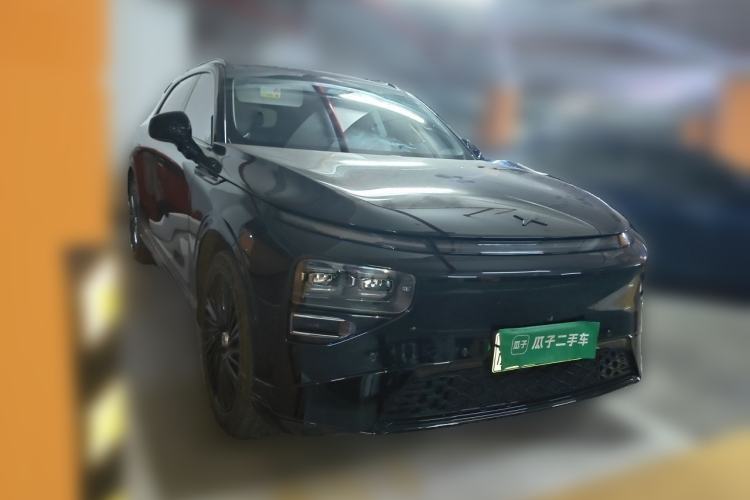 Used XPeng G9 2024 570 Max Front Right 45 Deg