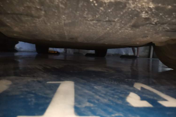Used XPeng G9 2024 570 Max Chassis Front