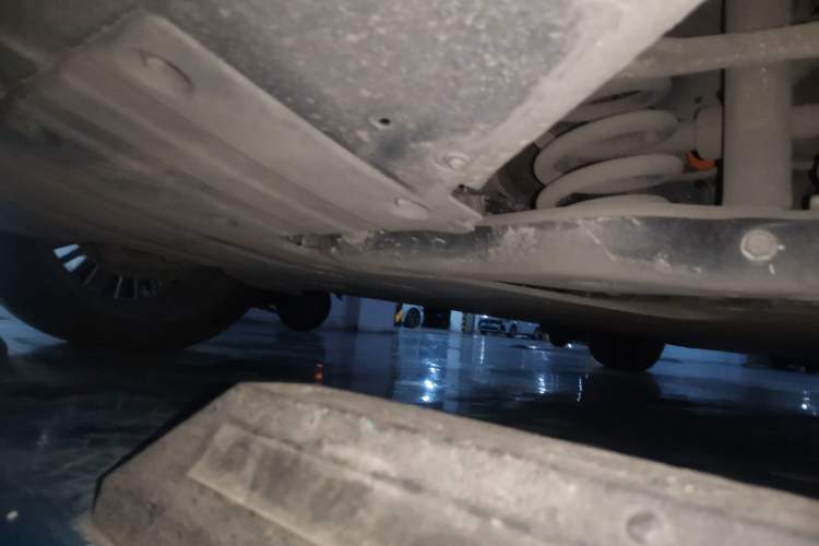 Used XPeng G9 2024 570 Max Chassis Rear Right