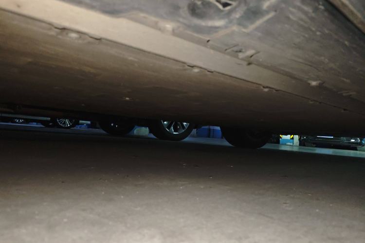 Used XPeng G9 2024 702 Max Chassis Rear Right