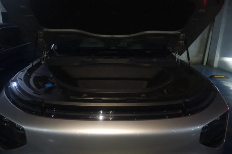 Used XPeng G9 2024 570 Max Engine Bay