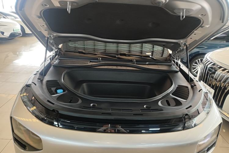 Used XPeng G9 2024 702 Max Engine Bay