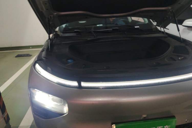 Used XPeng G9 2024 570 Max Engine Bay Right