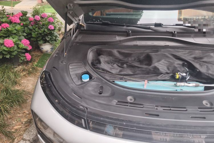 Used XPeng G9 2024 702 Max Engine Bay Right