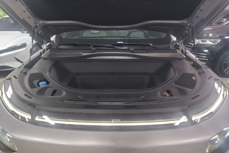 Used XPeng G9 2024 702 Pro Engine Bay
