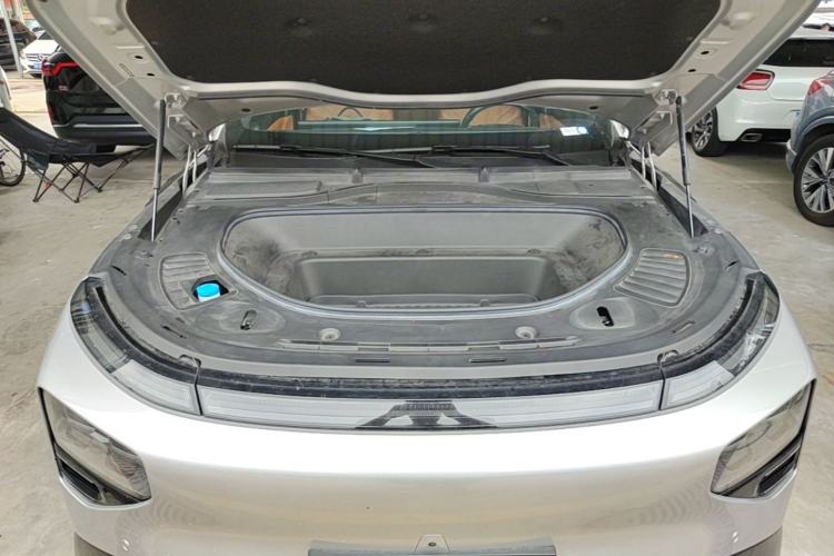 Used XPeng G9 2024 702 Max Engine Bay