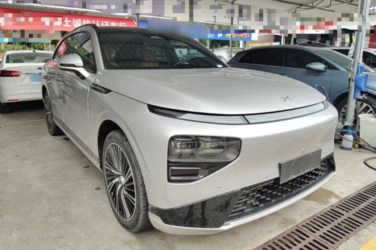 Used XPeng G9 2024 702 Max Exterior 1