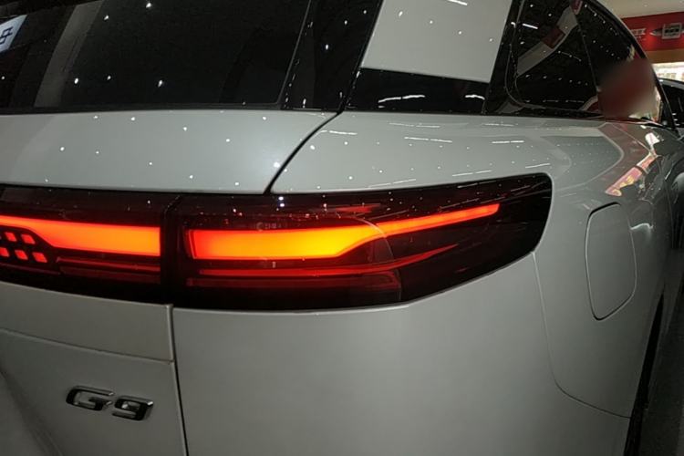 Used XPeng G9 2024 570 Max Exterior 3