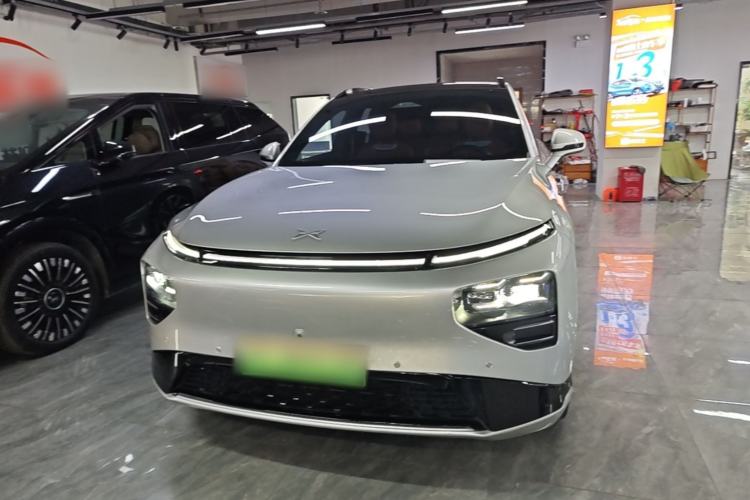 Used XPeng G9 2024 570 Max Front
