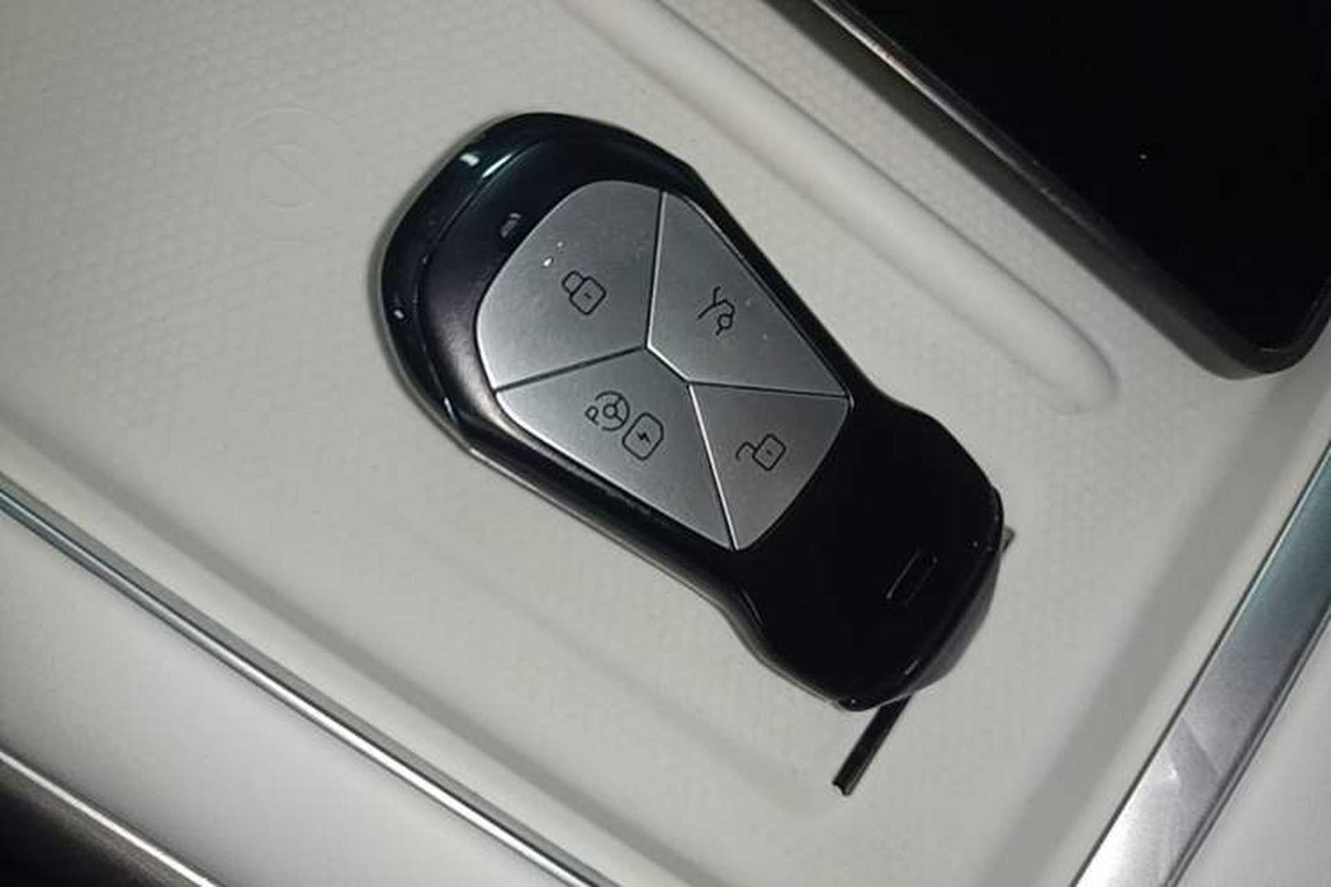 Used XPeng G9 2024 570 Max Interior 1