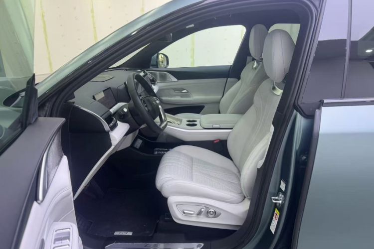 Used XPeng G9 2024 570 Max Interior 5