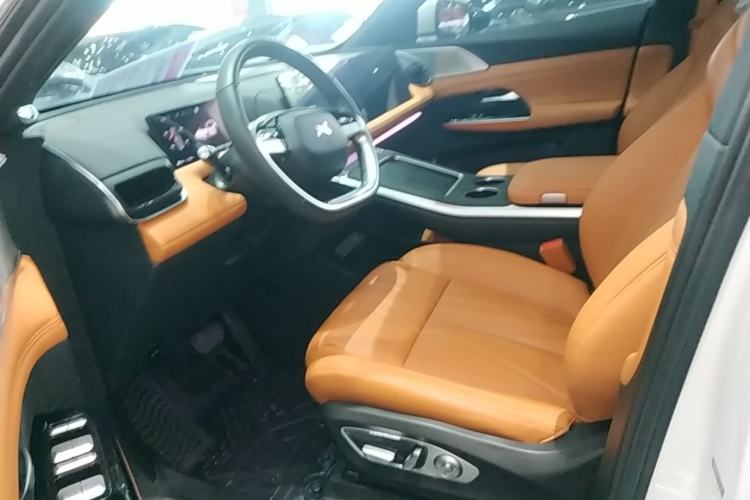 Used XPeng G9 2024 570 Max Left Front Seat