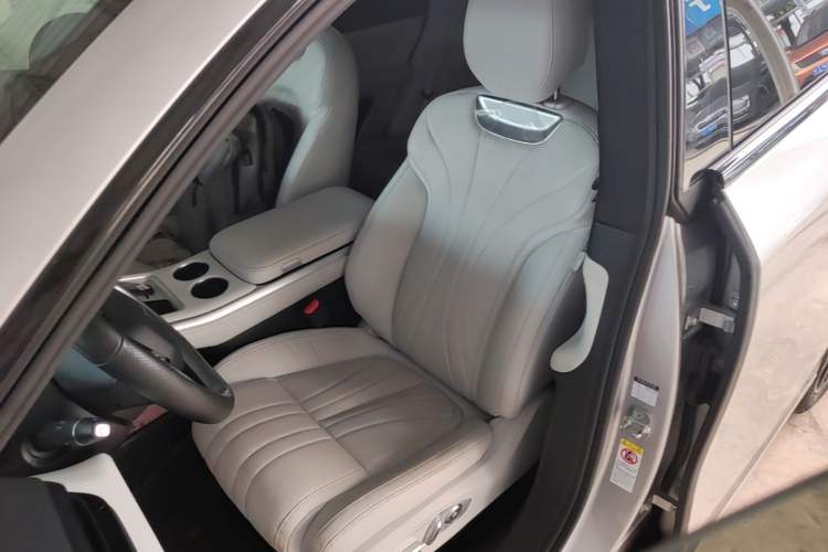 Used XPeng G9 2024 702 Max Left Front Seat
