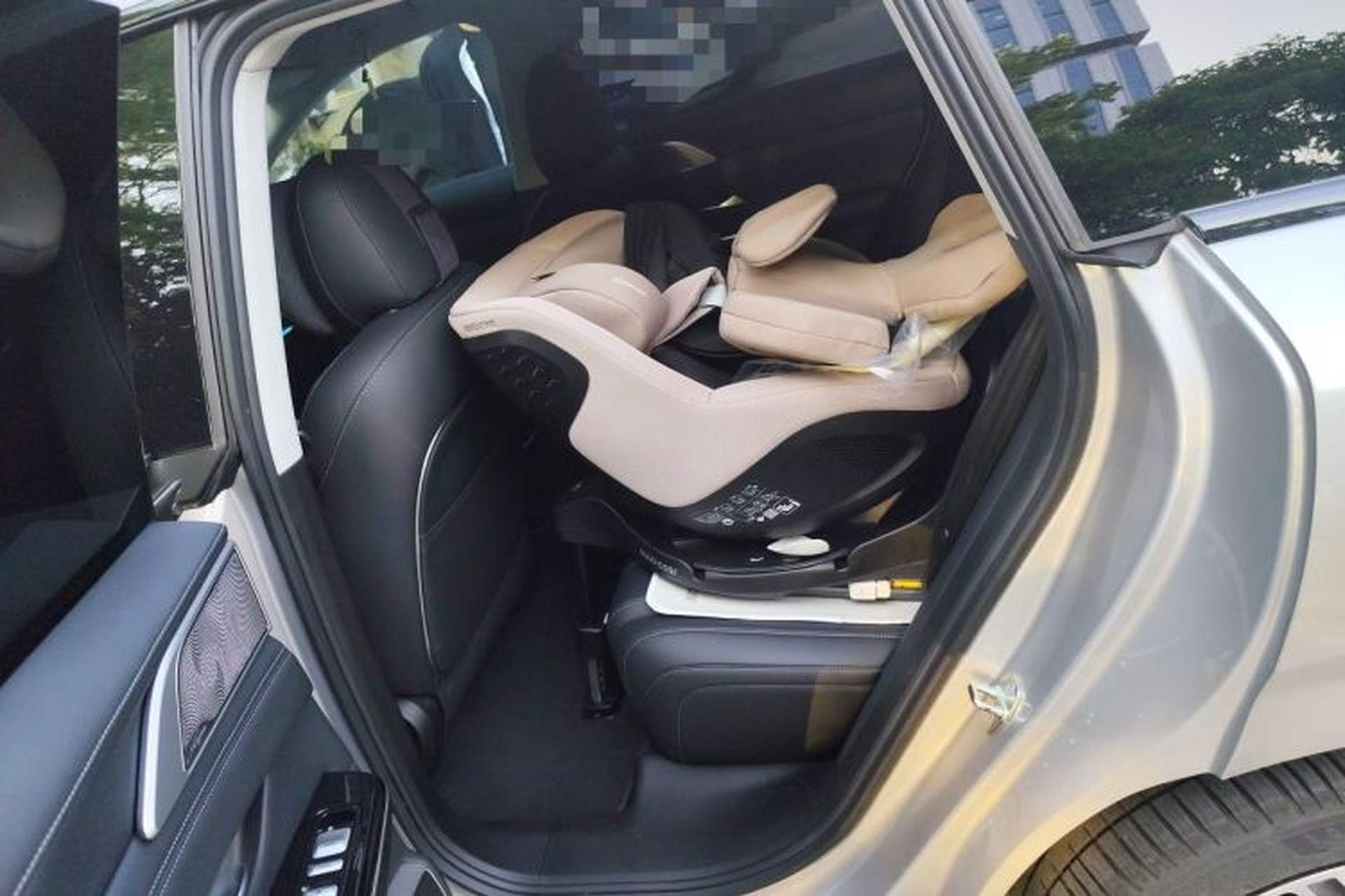 Used XPeng G9 2024 702 Max Left Rear Seat