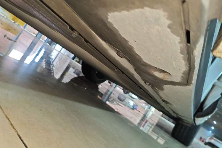Used XPeng G9 2024 702 Max Left Side Sill