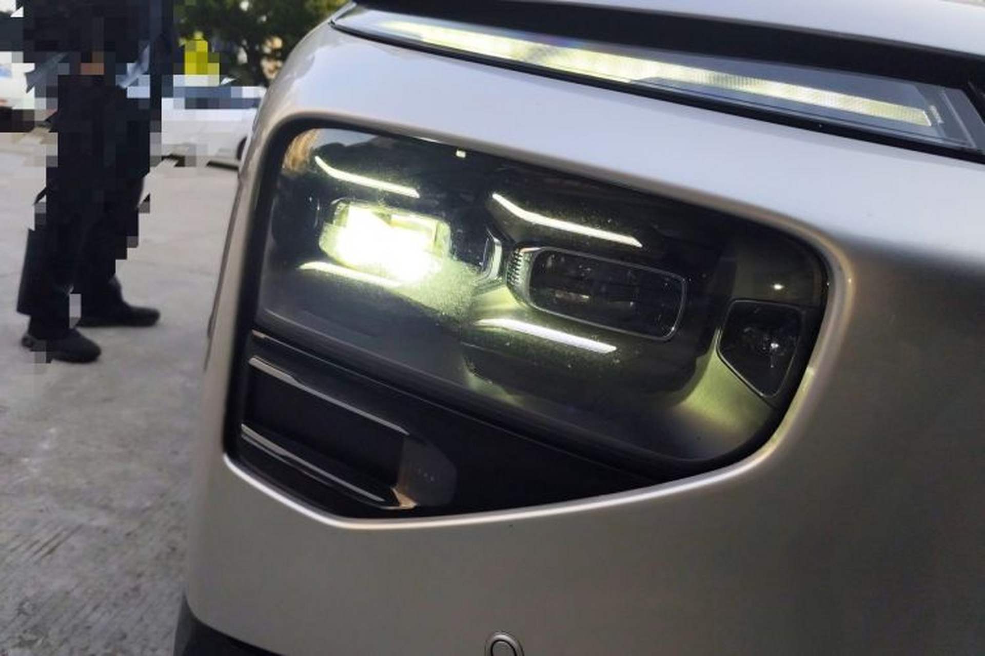 Used XPeng G9 2024 702 Max Right Front Headlight