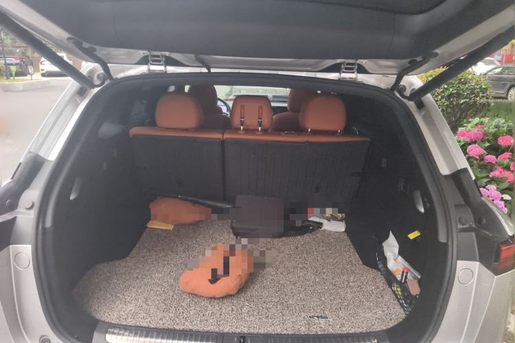 Used XPeng G9 2024 702 Max Trunk