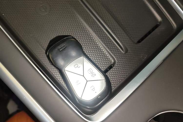 Used XPeng G9 2024 702 Max Vehicle Key