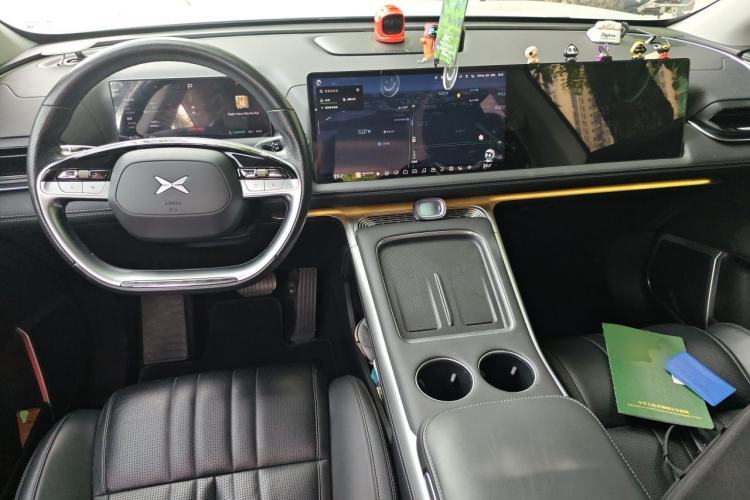 Used XPeng G9 2024 570 Max Center Console