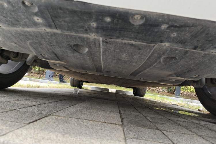 Used XPeng G9 2024 570 Max Chassis Front