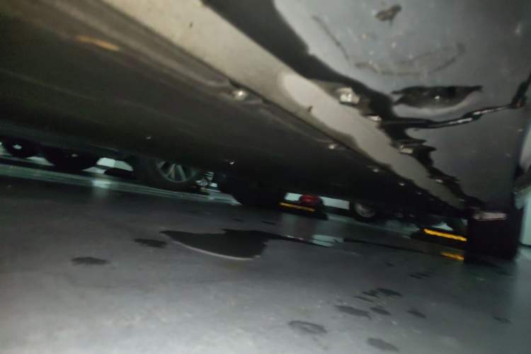 Used XPeng G9 2024 570 Max Chassis Front Left