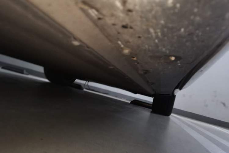 Used XPeng G9 2024 702 Pro Chassis Front Left