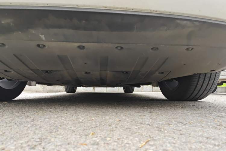 Used XPeng G9 2024 650 Max Chassis Rear