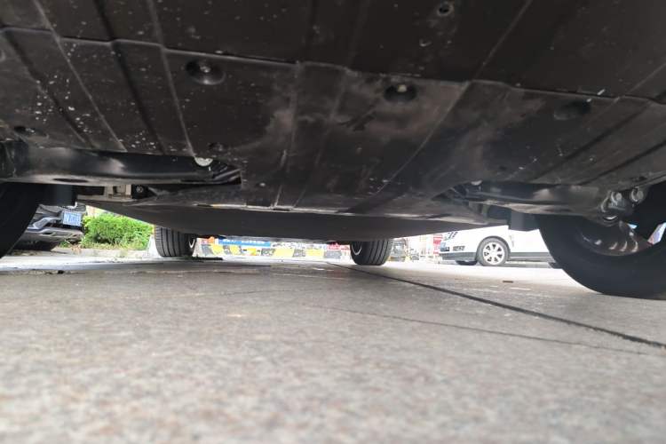 Used XPeng G9 2024 702 Max Chassis Rear