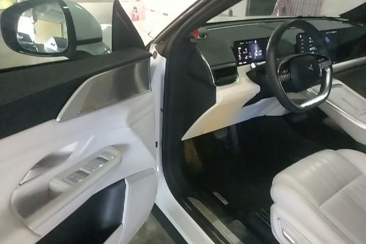 Used XPeng G9 2024 702 Max Driver Seat