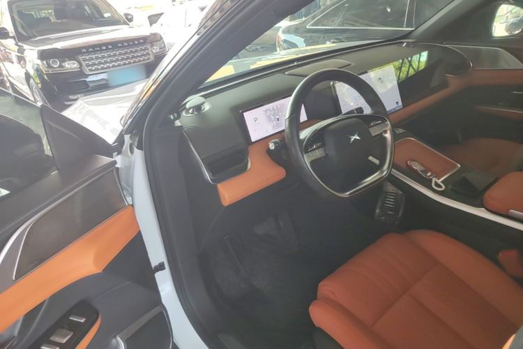 Used XPeng G9 2024 570 Max Driver Seat