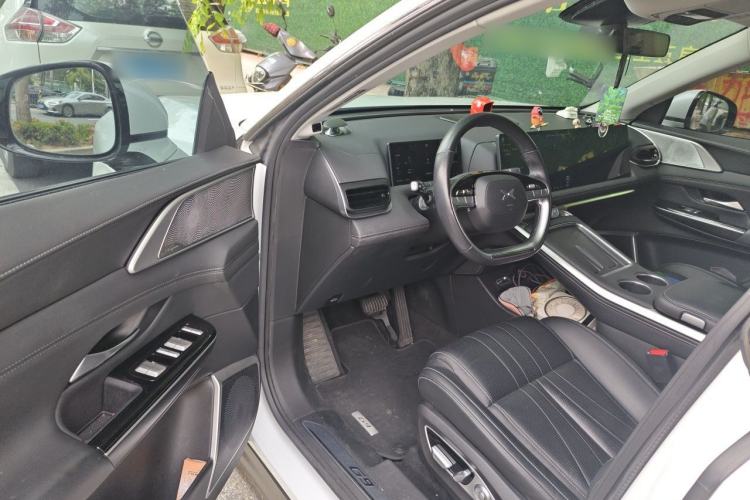 Used XPeng G9 2024 570 Max Driver Seat