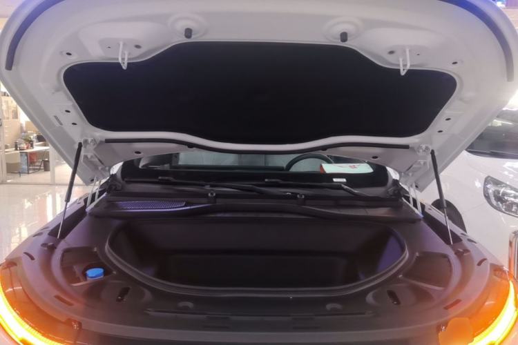 Used XPeng G9 2024 570 Pro Engine Bay